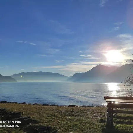 Chilometro 29 Aria Apartamento Dervio